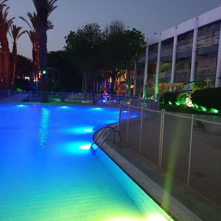רויאל פארק1 Lägenhet Eilat Exteriör bild