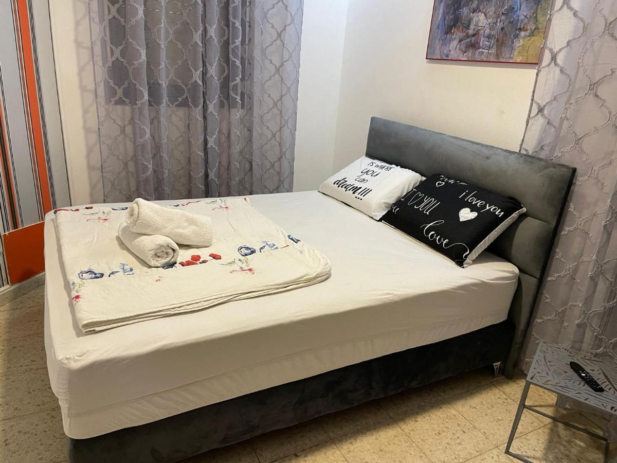 רויאל פארק1 Lägenhet Eilat Exteriör bild